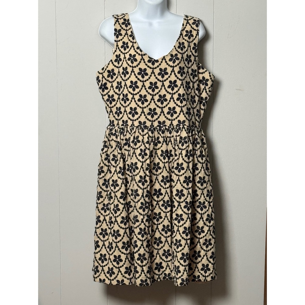 Sunday in Brooklyn Cotton Floral Embroidered Fit Flare Dress Cream Black Size M